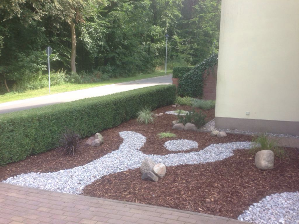 Fachm�nnische Gartenanlage vom Hausmeisterservice Zinnowitz auf Usedom